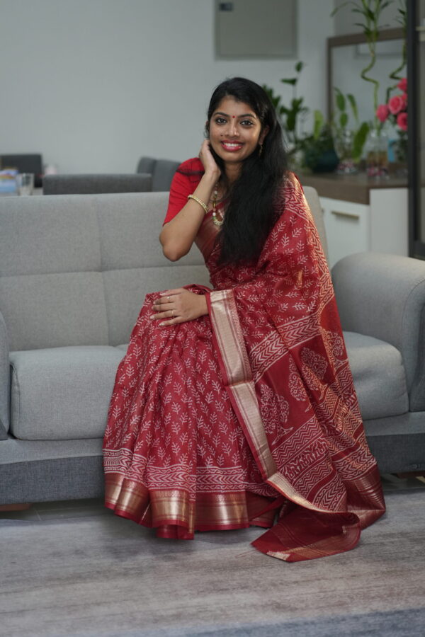 Art Silk Maheswari Net Cotta Saree - Image 2