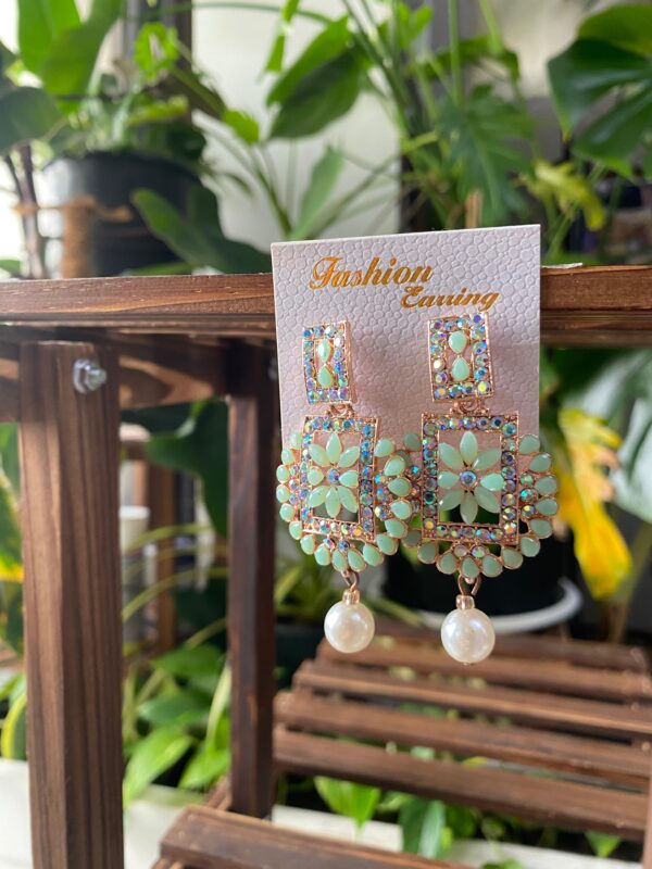 Earring - Image 4