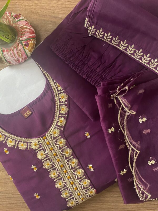 Roman Silk 3 Pcs Churidhar - Image 3